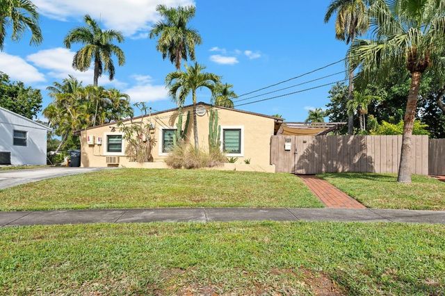 2705 Scott Street, Hollywood, FL 33020