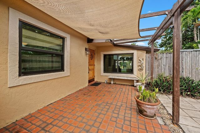 2705 Scott Street, Hollywood, FL 33020