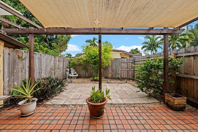 2705 Scott Street, Hollywood, FL 33020