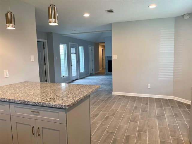 9415 Westacre Place, Houston, TX 77083