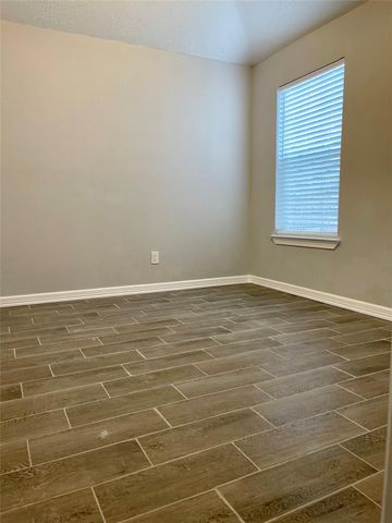 9415 Westacre Place, Houston, TX 77083