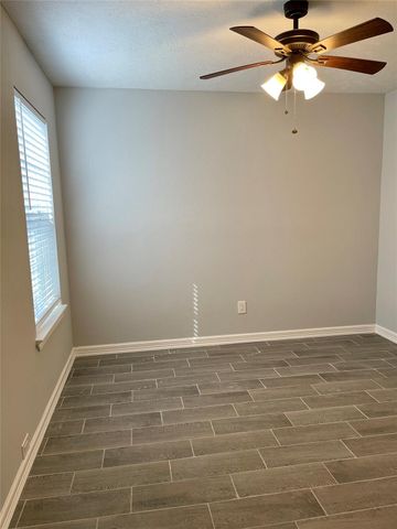 9415 Westacre Place, Houston, TX 77083