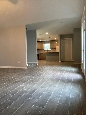 9415 Westacre Place, Houston, TX 77083