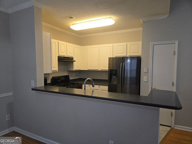 2581 Laurel Circle NW, Atlanta, GA 30311