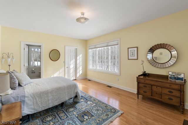 2 Cobblefield Rd, Mendham Twp., NJ 07945