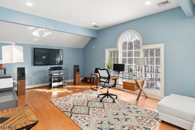2 Cobblefield Rd, Mendham Twp., NJ 07945
