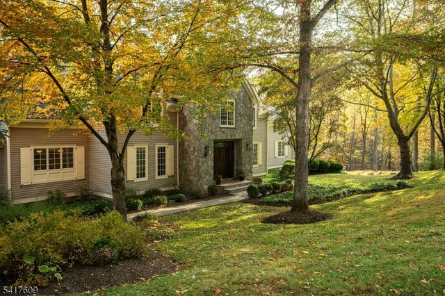 2 Cobblefield Rd, Mendham Twp., NJ 07945