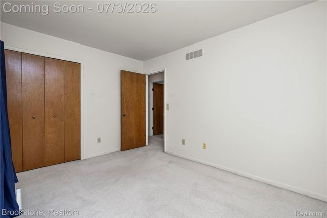 312 Burr Oak Drive, Ann Arbor, MI 48103