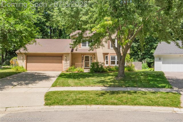 312 Burr Oak Drive, Ann Arbor, MI 48103