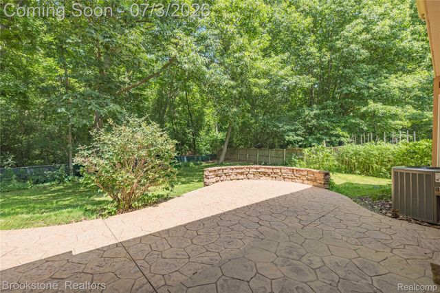 312 Burr Oak Drive, Ann Arbor, MI 48103