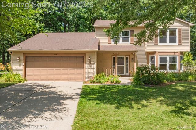 312 Burr Oak Drive, Ann Arbor, MI 48103