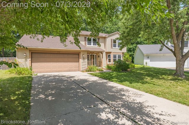 312 Burr Oak Drive, Ann Arbor, MI 48103