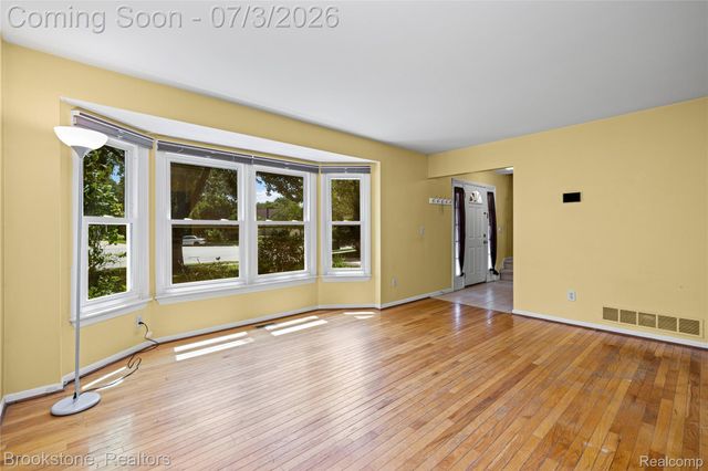 312 Burr Oak Drive, Ann Arbor, MI 48103
