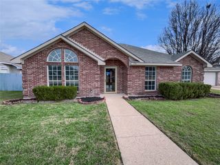1506 Pintail Court, Desoto, TX 75115