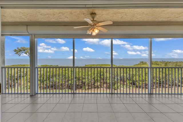 101 N MARION COURT 213, Punta Gorda, FL 33950