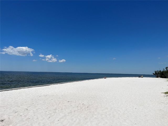 101 N MARION COURT 213, Punta Gorda, FL 33950