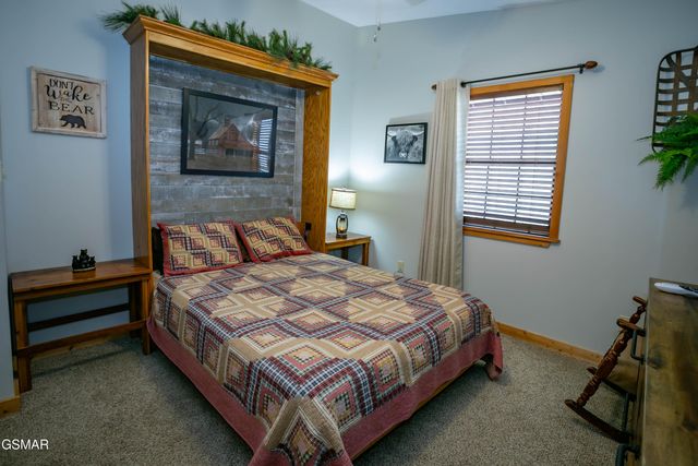 3849 Saddle Brook Way, Sevierville, TN 37862