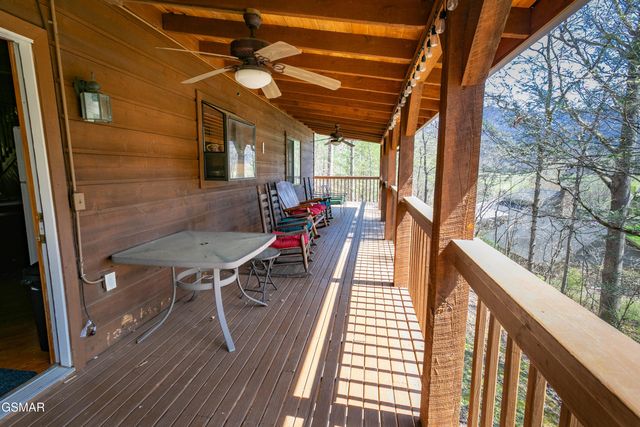 3849 Saddle Brook Way, Sevierville, TN 37862