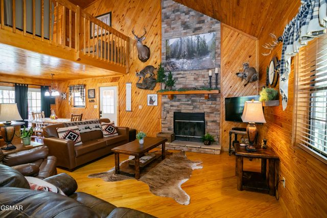 3849 Saddle Brook Way, Sevierville, TN 37862