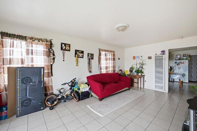 127 N Madeira Avenue, Salinas, CA 93905
