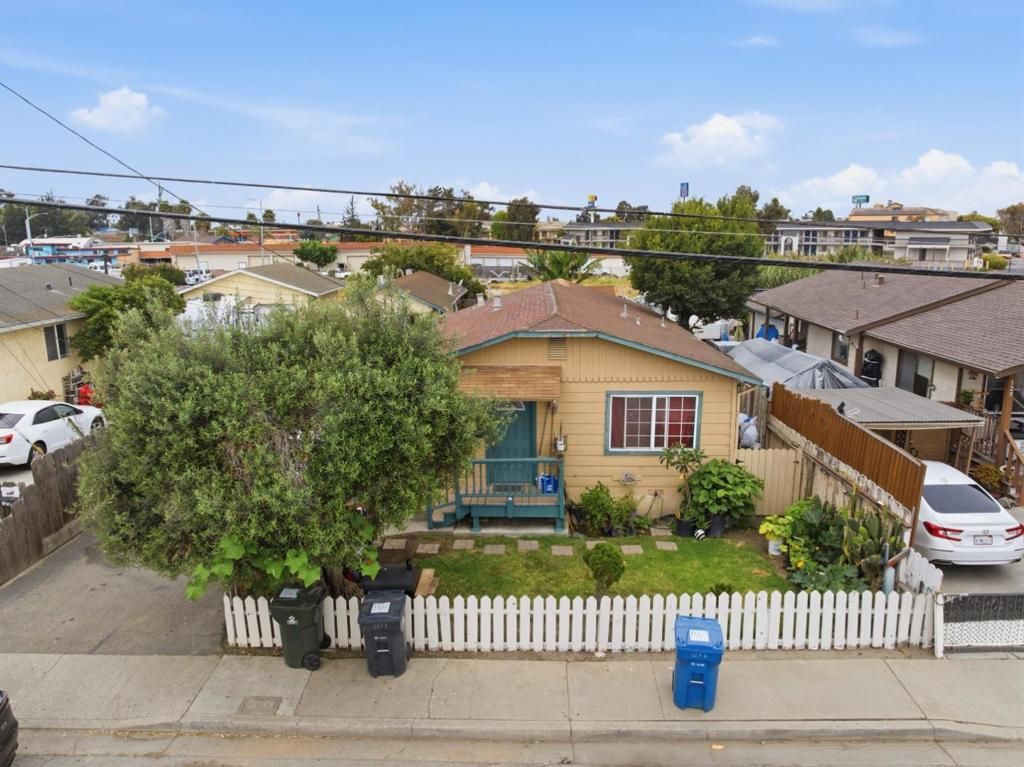 127 N Madeira Avenue, Salinas, CA 93905