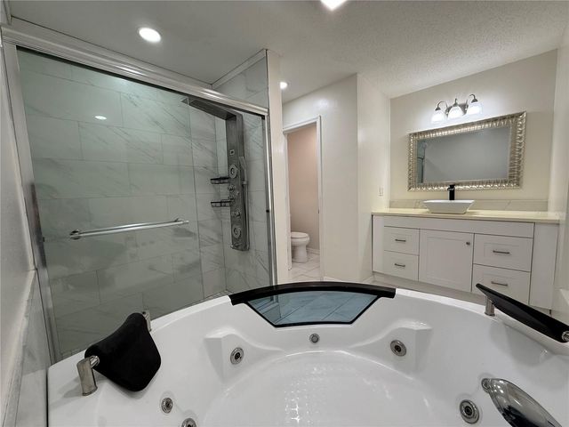 14018 CITRUS POINTE DRIVE, Tampa, FL 33625