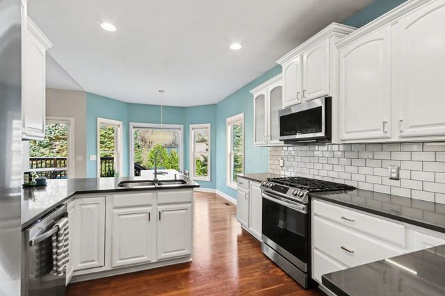 9800 Navy Pier Street, Portage, MI 49002