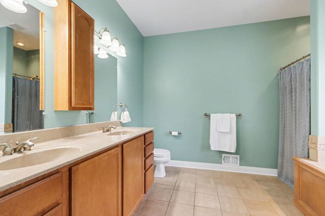 9800 Navy Pier Street, Portage, MI 49002