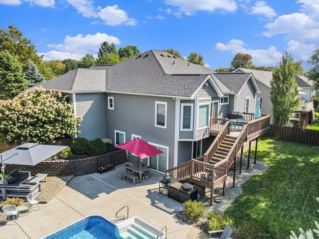 9800 Navy Pier Street, Portage, MI 49002