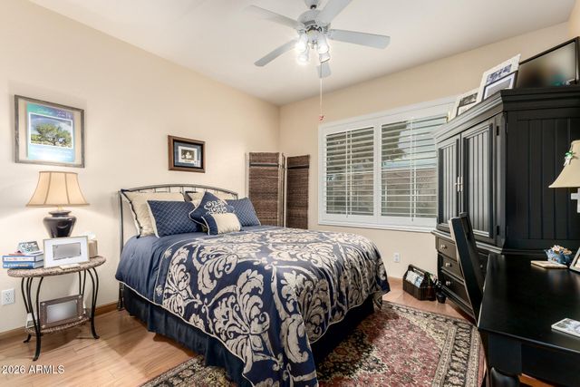 208 W SMOKE TREE Road, Gilbert, AZ 85233