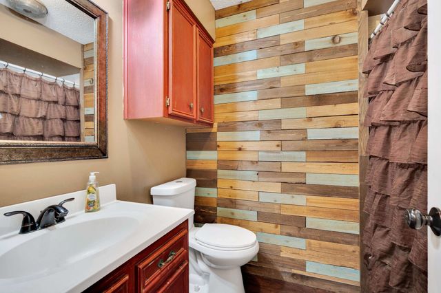 401 Westview Terrace, Midlothian, TX 76065