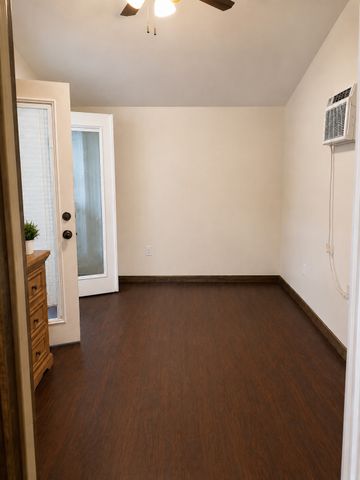 401 Westview Terrace, Midlothian, TX 76065