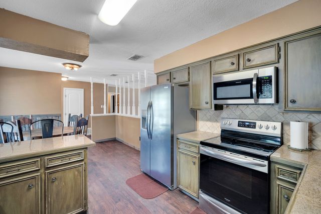 401 Westview Terrace, Midlothian, TX 76065