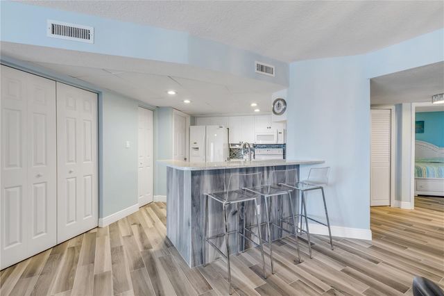 5207 S ATLANTIC AVENUE 924, New Smyrna Beach, FL 32169