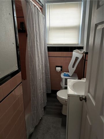 15 Hawkins Street, Providence, RI 02908