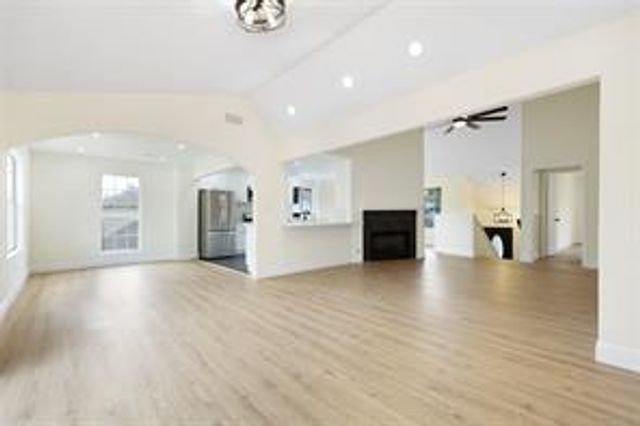 13530 La Concha Lane, Houston, TX 77083