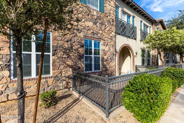 4707 E THUNDERHEART Trail 102, Gilbert, AZ 85297