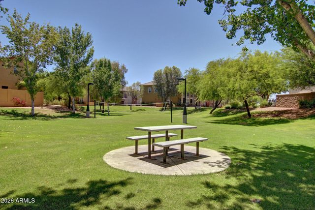 4707 E THUNDERHEART Trail 102, Gilbert, AZ 85297