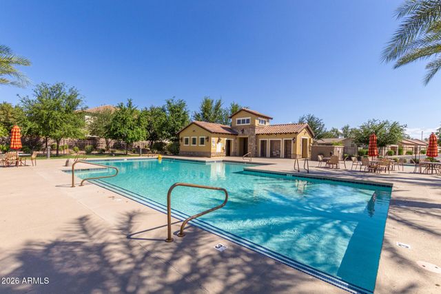 4707 E THUNDERHEART Trail 102, Gilbert, AZ 85297