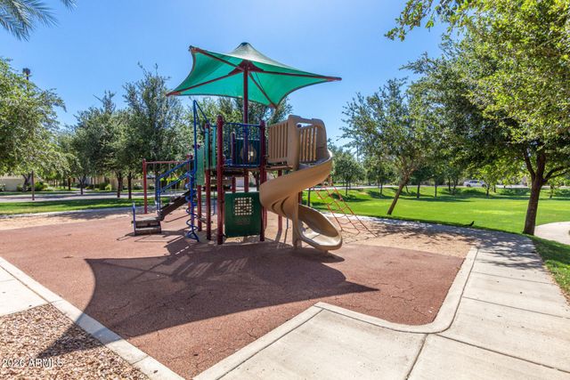 4707 E THUNDERHEART Trail 102, Gilbert, AZ 85297