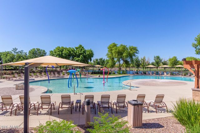 4707 E THUNDERHEART Trail 102, Gilbert, AZ 85297