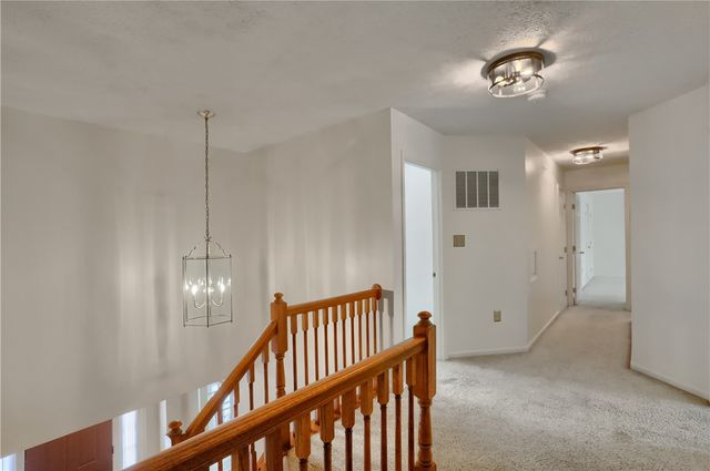 704 Helen Court, Cranberry Twp, PA 16066