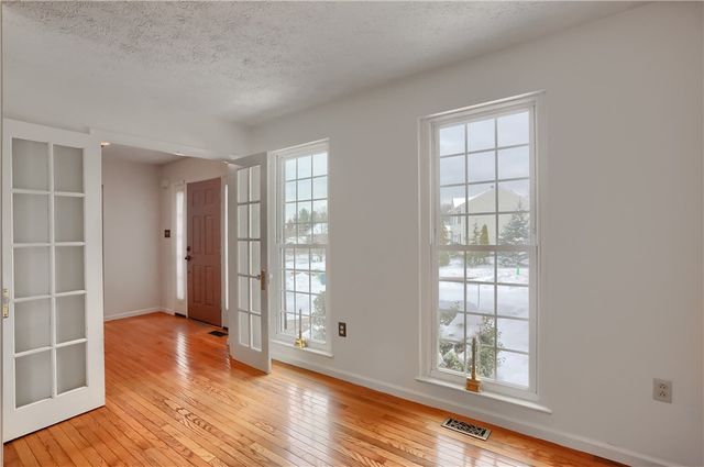 704 Helen Court, Cranberry Twp, PA 16066