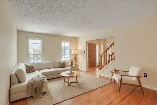 704 Helen Court, Cranberry Twp, PA 16066