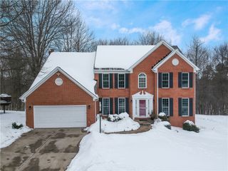 704 Helen Court, Cranberry Twp, PA 16066