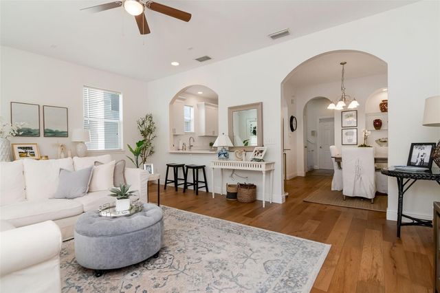 3157 TOSCANA CIRCLE, Tampa, FL 33611