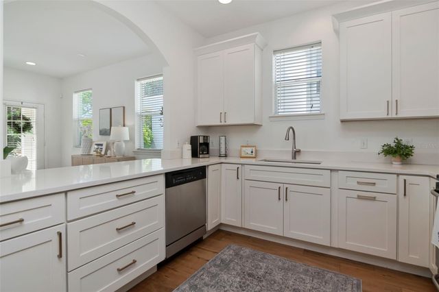 3157 TOSCANA CIRCLE, Tampa, FL 33611