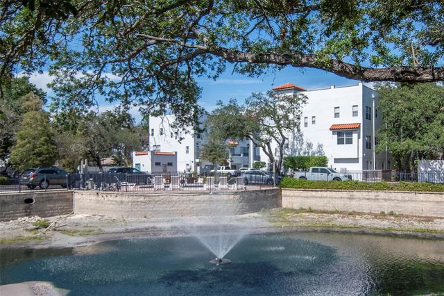 3157 TOSCANA CIRCLE, Tampa, FL 33611