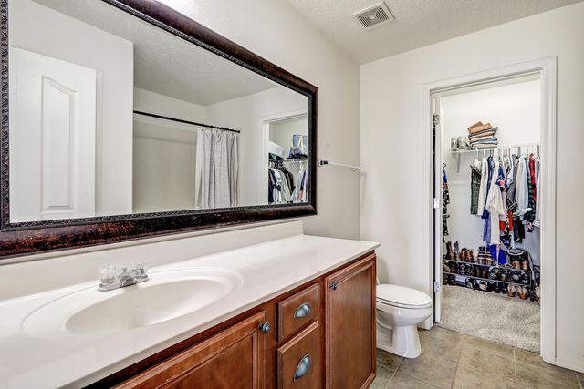 3728 Clear Creek Road NE, Rio Rancho, NM 87144