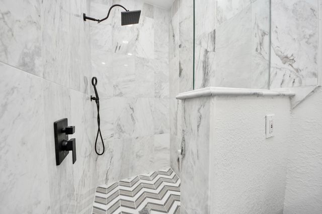 6833 Stone Haven Way, Houston, TX 77085